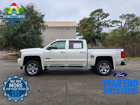 Used 2015 Chevrolet Silverado 1500 High Country w/ High Country Premium Package image 3