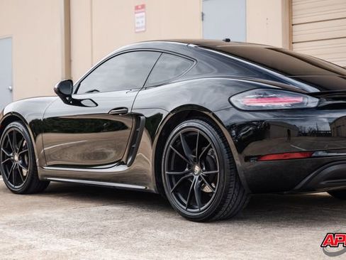 Used 2019 Porsche 718 Cayman image 36