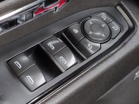 Used 2023 GMC Sierra 1500 AT4 w/ Technology Package AWD/4WD image 24