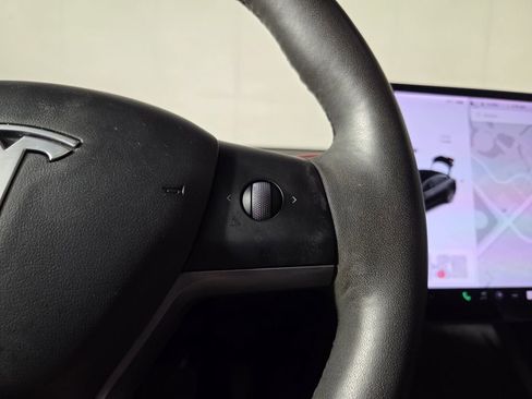 Used 2021 Tesla Model 3 Long Range image 19