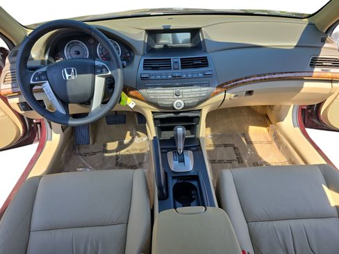 Used 2010 Honda Accord EX-L image 9