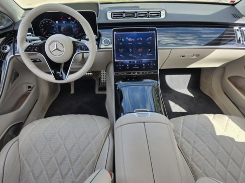 Used 2022 Mercedes-Benz S 580 4MATIC Sedan image 4