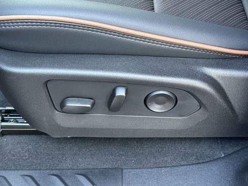New 2026 GMC Canyon AT4 w/ Technology Plus Package AWD/4WD image 17
