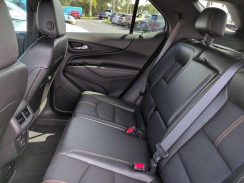 Used 2023 Chevrolet Equinox Premier FWD image 14