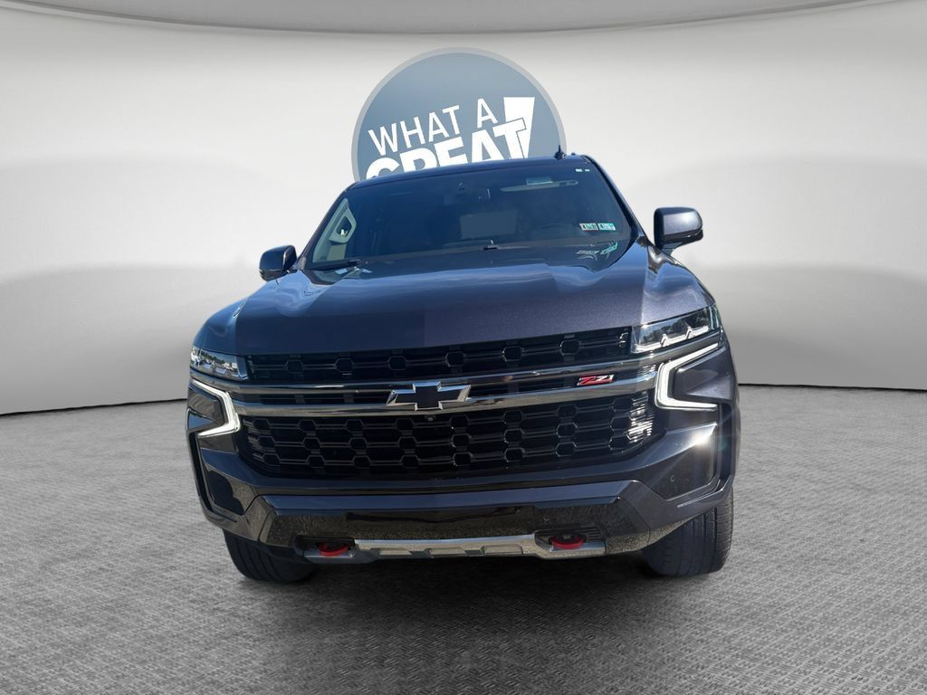 Certified 2022 Chevrolet Tahoe Z71 w/ Luxury Package AWD/4WD image 9