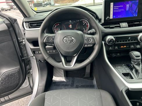 Certified 2024 Toyota RAV4 XLE image 21