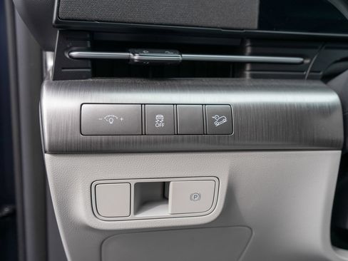 Used 2024 Hyundai Kona SEL image 15