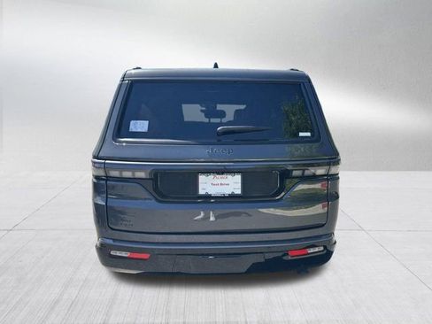 New 2026 Jeep Grand Wagoneer Limited AWD/4WD image 6