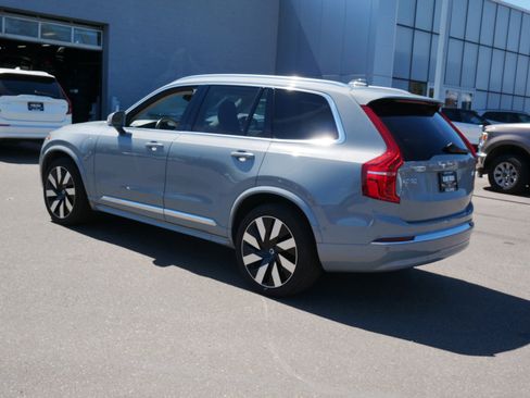 Used 2024 Volvo XC90 T8 Plus AWD/4WD image 5