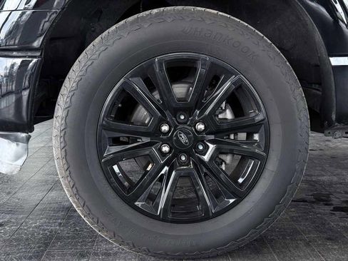 Used 2025 Ford F150 Platinum w/ FX4 Off-Road Package image 37