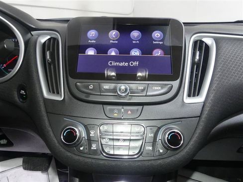 Used 2024 Chevrolet Malibu LT FWD image 34