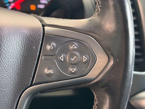 Used 2019 Chevrolet Tahoe LT w/ Z71 Midnight Edition AWD/4WD image 22