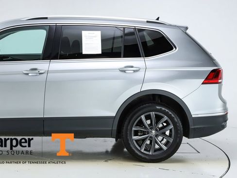 Used 2022 Volkswagen Tiguan SE image 4