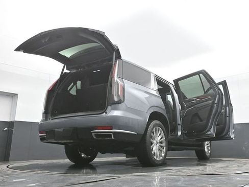 Used 2021 Cadillac Escalade Premium Luxury w/ Driver Assist Tech Package AWD/4WD image 61