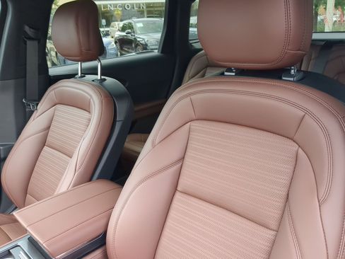 New 2026 Lincoln Nautilus Reserve AWD/4WD image 11