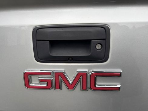 Used 2018 GMC Sierra 1500 SLT image 29