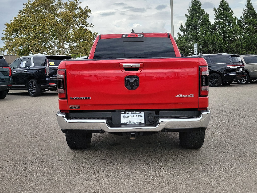 Used 2022 RAM 1500 Laramie AWD/4WD image 11