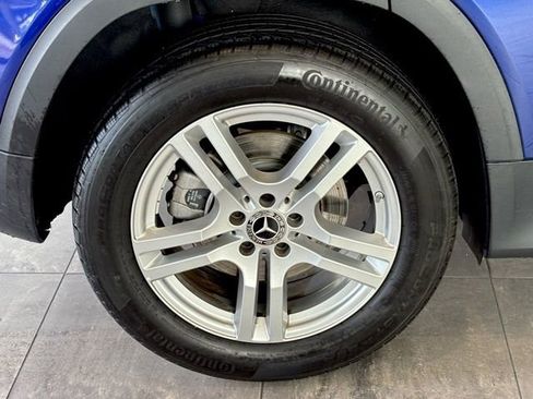 Used 2023 Mercedes-Benz GLB 250 image 34