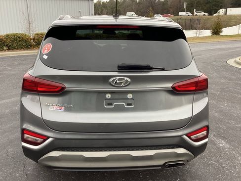 Used 2020 Hyundai Santa Fe SE image 3