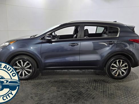 Used 2019 Kia Sportage EX AWD/4WD image 4