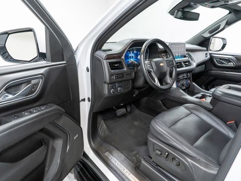 Used 2023 Chevrolet Tahoe LT AWD/4WD image 12