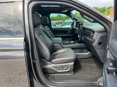 Used 2023 Ford Expedition Max Limited AWD/4WD image 23