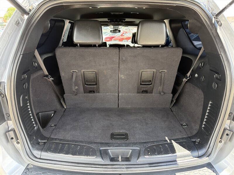 Used 2020 Dodge Durango R/T AWD/4WD image 19