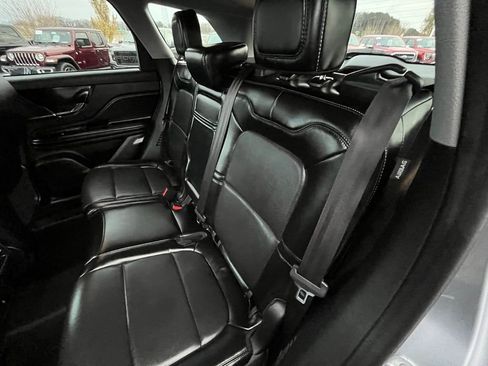 Certified 2022 Lincoln Corsair Reserve w/ Equipment Group 201A image 22