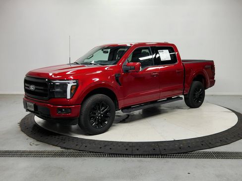 Used 2025 Ford F150 Lariat AWD/4WD image 4