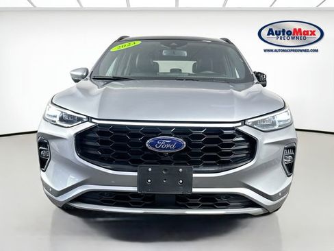 Used 2023 Ford Escape ST-Line Elite w/ Premium Technology Package AWD/4WD image 5