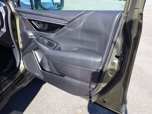 Certified 2025 Subaru Outback Limited w/ Popular Package #2 image 38