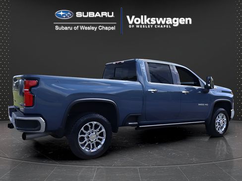 Used 2025 Chevrolet Silverado 3500 LTZ w/ LTZ Premium Package AWD/4WD image 7