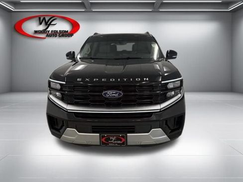 New 2026 Ford Expedition Platinum w/ Platinum Ultimate Package AWD/4WD image 2