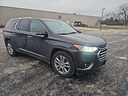 Used 2018 Chevrolet Traverse High Country image 1