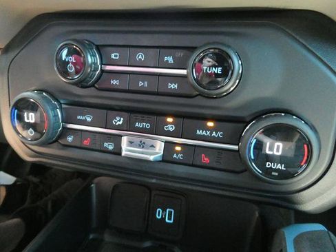 Certified 2023 Ford Bronco Wildtrak AWD/4WD image 27