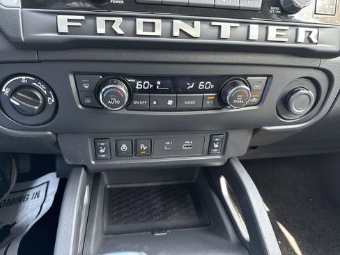 New 2026 Nissan Frontier SV w/ SV Convenience Package AWD/4WD image 29