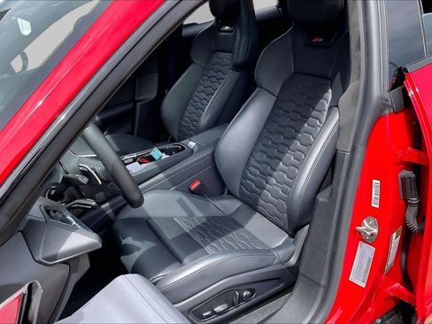 Used 2024 Audi RS e-tron GT w/ Carbon Performance Package AWD/4WD image 7