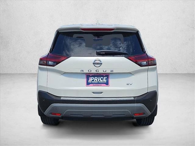 Used 2021 Nissan Rogue SV FWD image 7