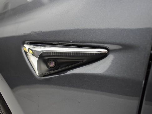 Used 2019 Tesla Model 3 Long Range image 36