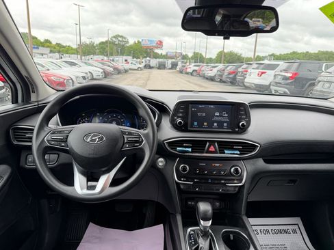 Used 2019 Hyundai Santa Fe SEL AWD/4WD image 17