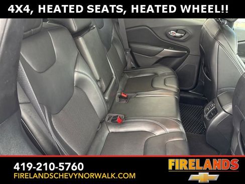 Used 2020 Jeep Cherokee Latitude Plus w/ Cold Weather Group image 30