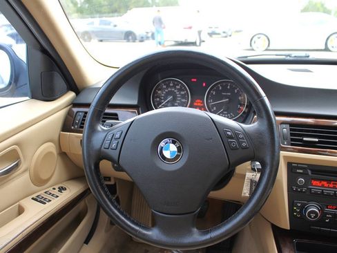 Used 2011 BMW 328i xDrive Sedan image 15