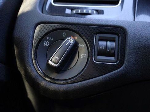 Used 2017 Volkswagen GTI Autobahn FWD image 20