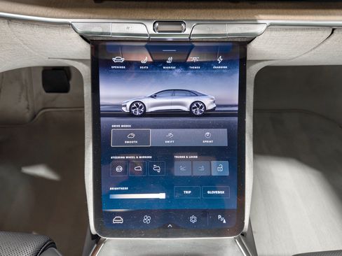 Used 2022 Lucid Air Grand Touring AWD/4WD image 15