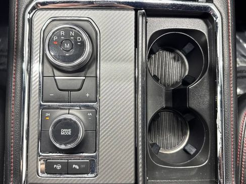 Used 2020 Ford Expedition Limited w/ Equipment Group 303A AWD/4WD image 15