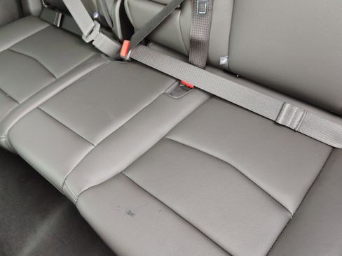 New 2025 Cadillac XT5 Luxury w/ LPO, Floor Liner Package image 36