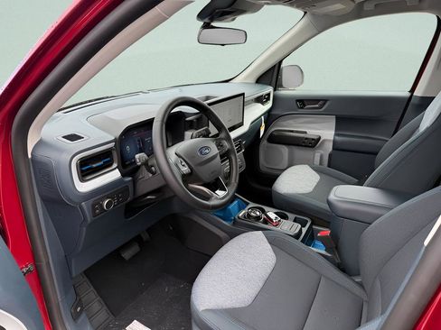 New 2025 Ford Maverick XLT w/ Equipment Group 301A AWD/4WD image 3
