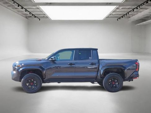 Used 2024 Toyota Tacoma TRD Pro AWD/4WD image 2