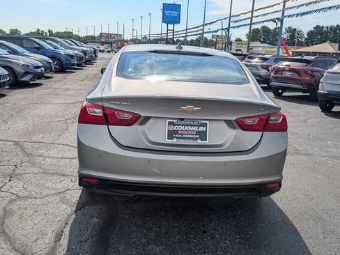 Used 2025 Chevrolet Malibu LT FWD image 6