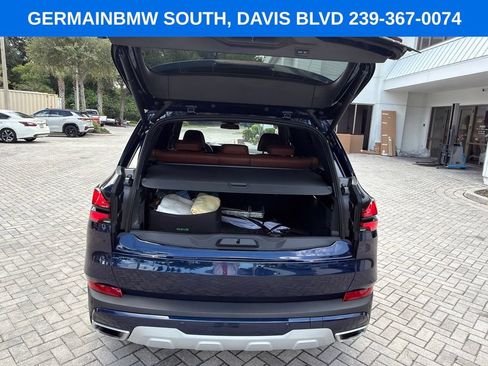 Used 2025 BMW X5 xDrive40i w/ Executive Package AWD/4WD image 35